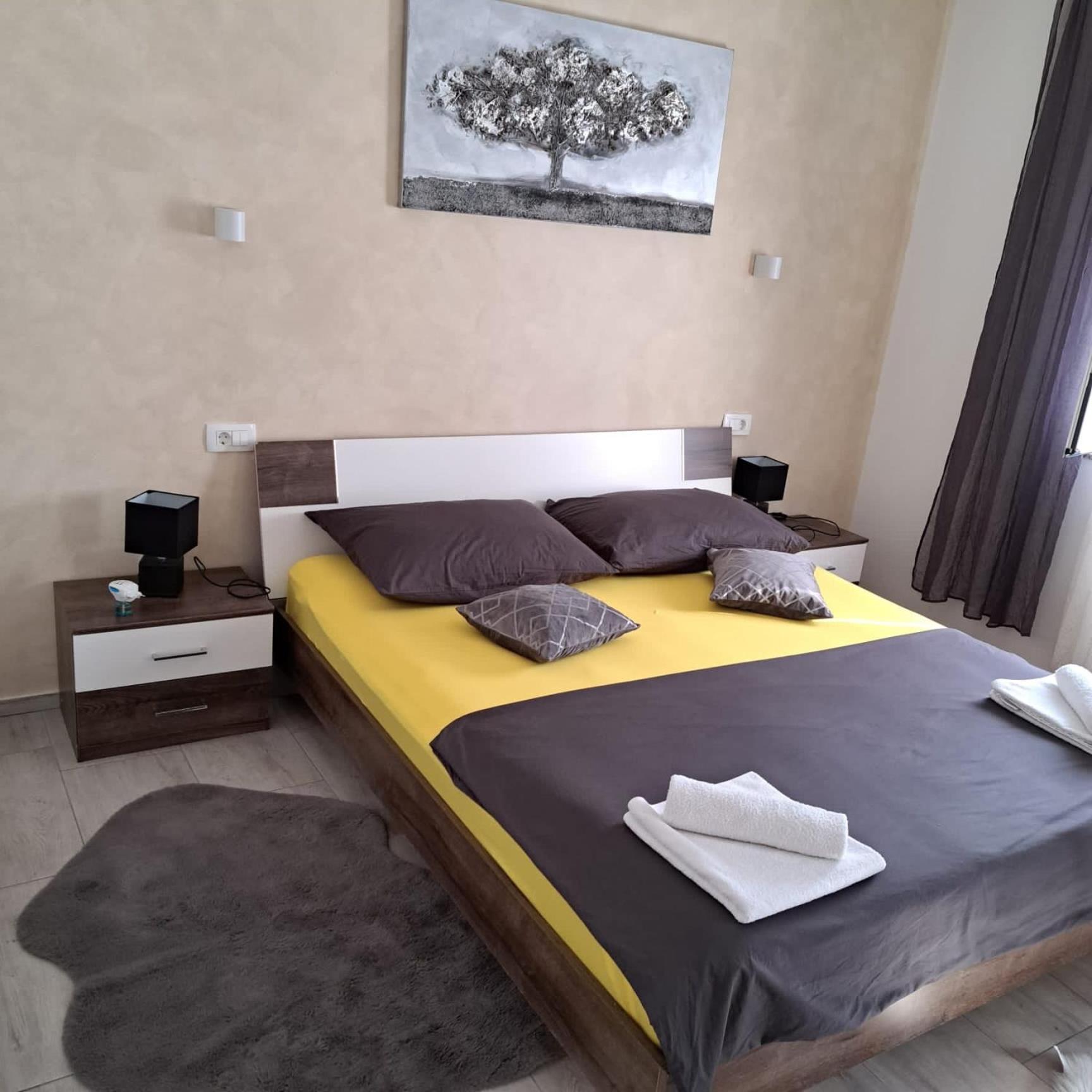 Iva Apartman Sa Bazenom Donji Zemunik Ngoại thất bức ảnh